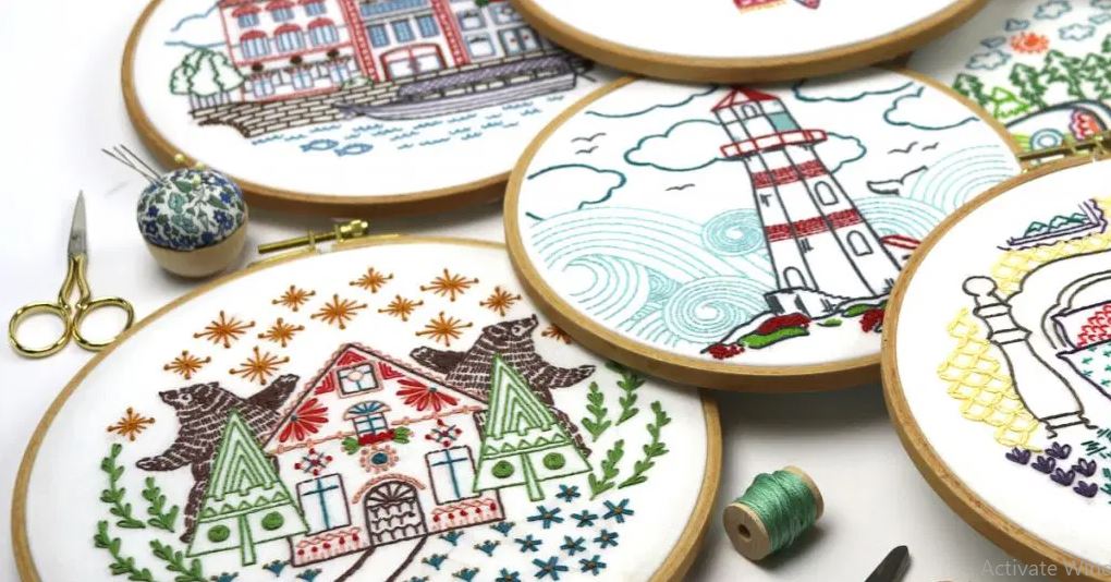 Seasonal Embroidery: Decorating for Holidays with Handmade Touches 1 Seasonal Embroidery Decorating for Holidays with Handmade Touches