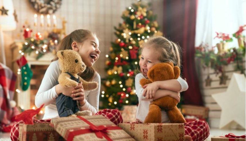 Creative and Joyful: The Best 5 Christmas Gifts for Kids 1 Creative and Joyful The Best 5 Christmas Gifts for Kids