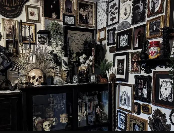 DIY Ghoulish Gallery Wall DIY Ghoulish Gallery Wall
