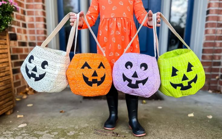 The Classic Pumpkin Tote