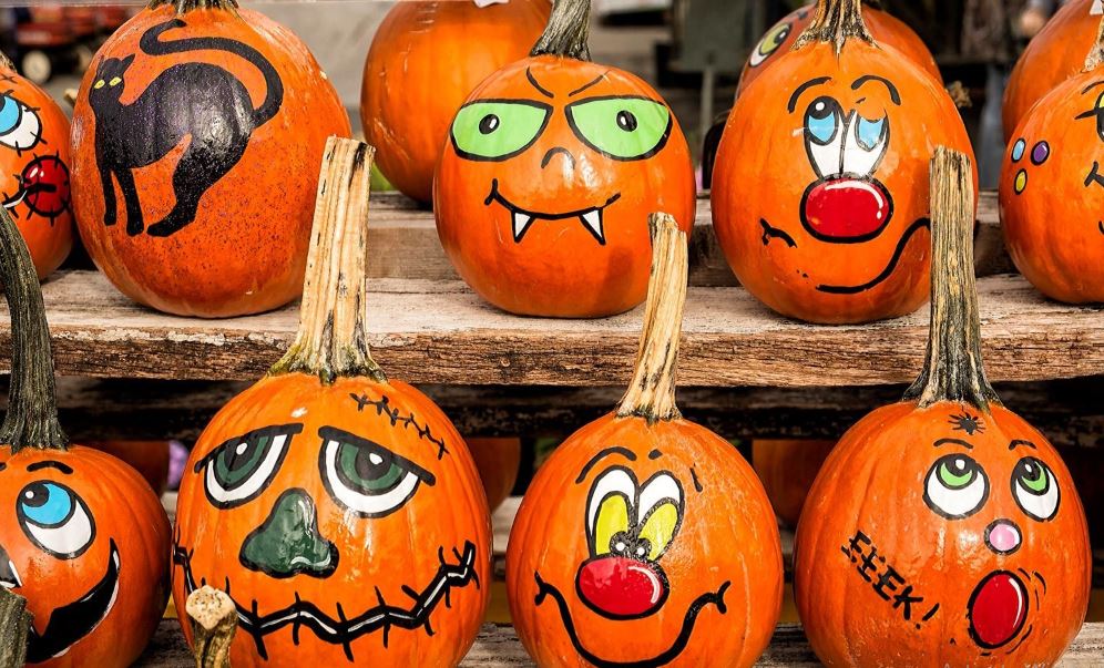Painted Pumpkins Instead of Carving